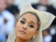 Ariana Grande nos sorprende con misterioso topless y nuevo novio
