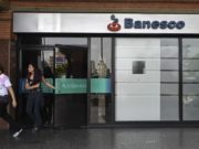 El Gobierno de Maduro interviene el principal banco privado de Venezuela por 90 días