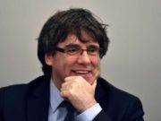 El Parlament de Cataluña aprueba la ley que permitiría investir a Puigdemont a distancia