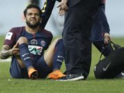 Dani Alves podría perderse el Mundial
