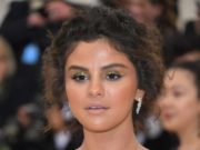 Las Redes critican el maquillaje de Selena Gómez en la MET Gala 2018