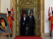 El ministerio de Exteriores: «Zapatero no nos representa»