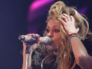 Paulina Rubio se ha marcado un «Amaia Montero» en un concierto