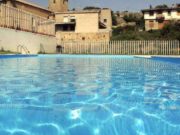 Muere un niño de 11 años tras caer en la piscina de un chalé de Alicante