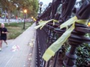 La Fiscalía investiga a los Mossos por identificar a las personas que retiran lazos amarillos