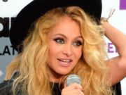 Paulina Rubio, irreconocible en la portada de su nuevo disco