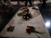 El Congreso aprueba exhumar a Franco del Valle de los Caídos
